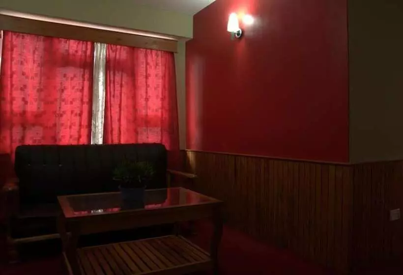 Hotel Rabdentse Residency