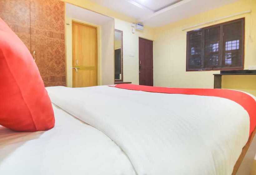 酒店 Rashi Farms By Oyo Rooms