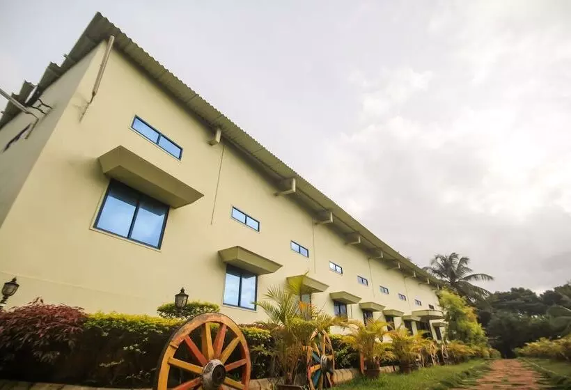 Hotel Rashi Farms By Oyo Rooms