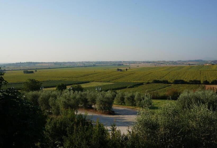 فندق ريفى Agriturismo S.angelo
