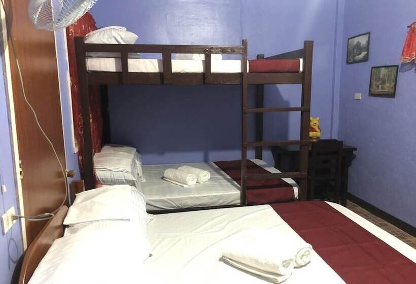 בית מלון כפרי Seaview Beach Resort