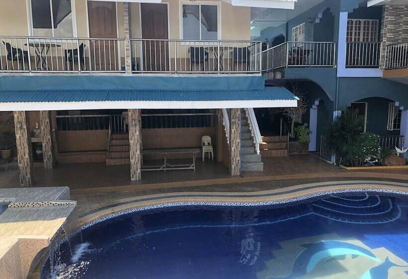 בית מלון כפרי Seaview Beach Resort