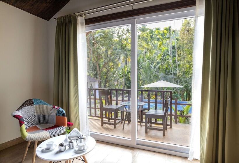 ホテル Stone Wood Nature Resort