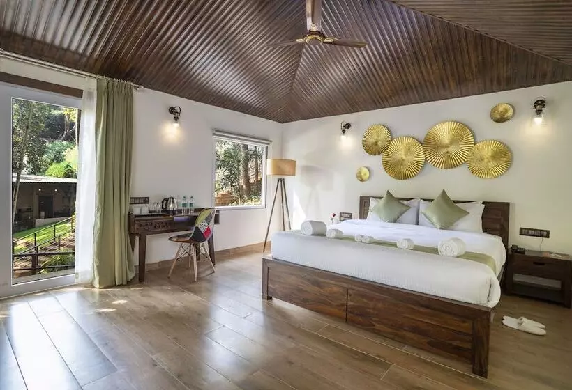 Hotelli Stone Wood Nature Resort