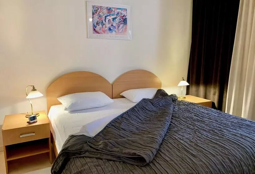 Hotelli Swedish Village