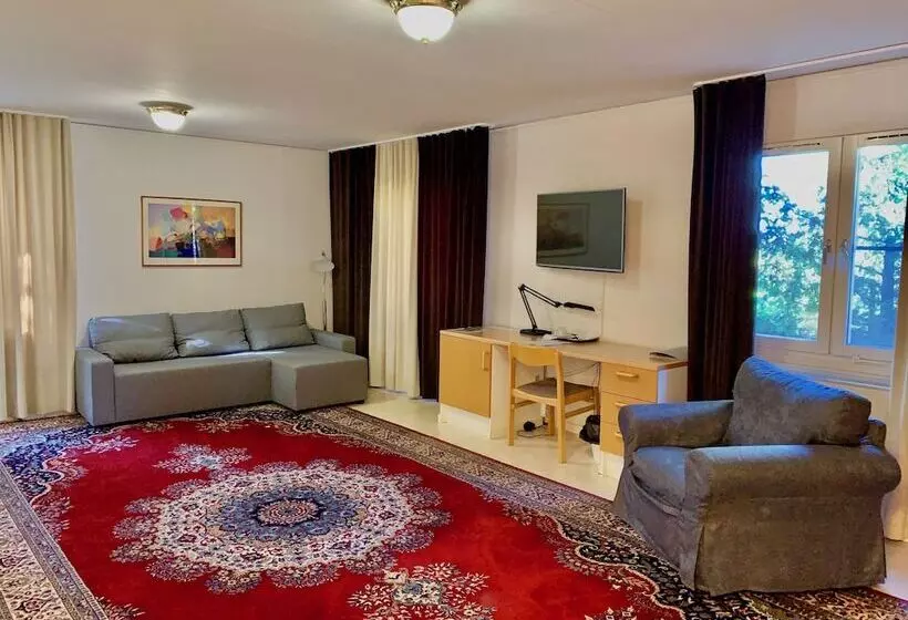 Hotelli Swedish Village