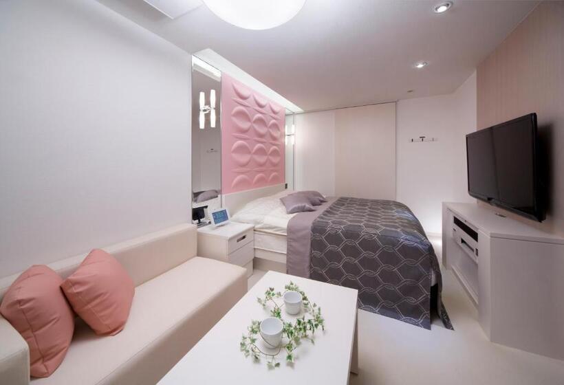 Jewel Hotel Luxury Modern