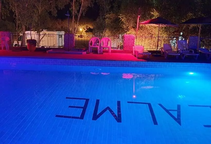 Majatalo Camping Hotel Le Calme