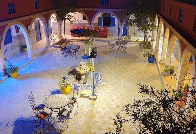 بنسيون Camping Hotel Le Calme