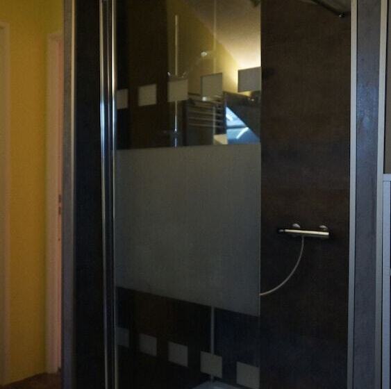 ペンション La Villanelle Chambres D Hotes Et Institut Bien Etre