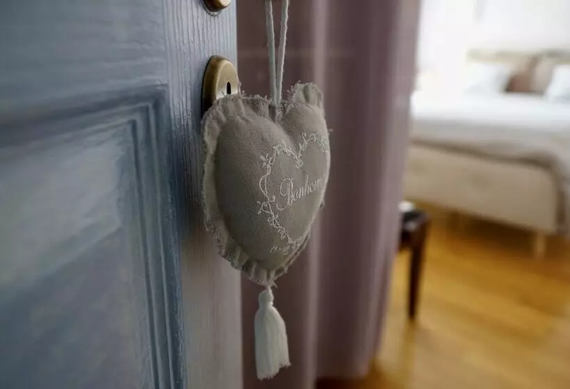 Majatalo La Villanelle Chambres D Hotes Et Institut Bien Etre