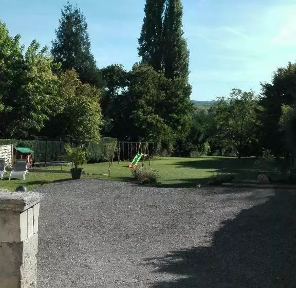 ペンション Le Clos Du Mont César