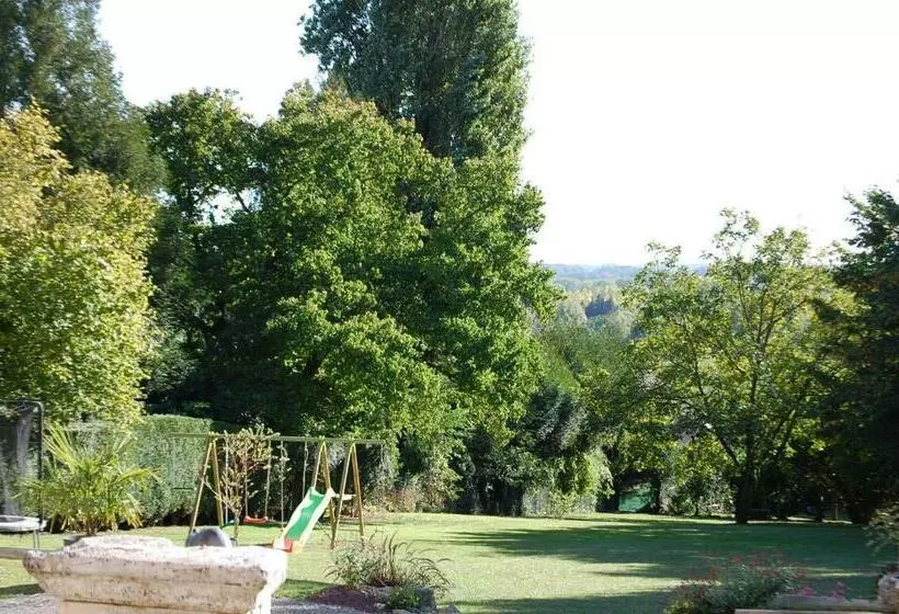 ペンション Le Clos Du Mont César