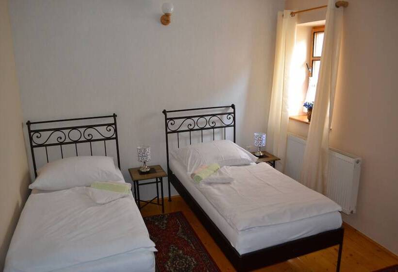 膳宿费 V Penzión