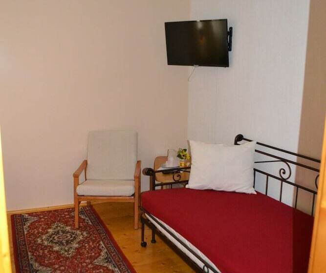 膳宿费 V Penzión