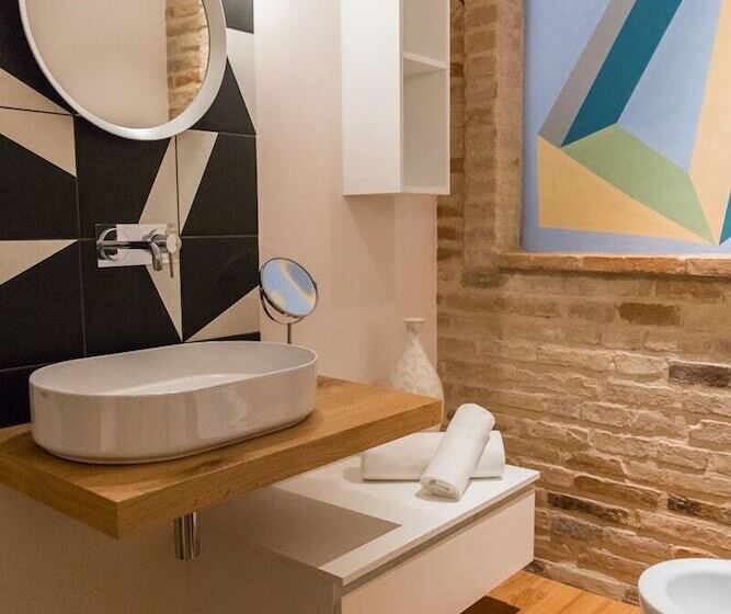 بنسيون Villa De Castelletta