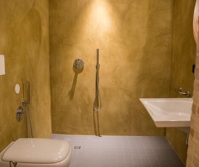 بنسيون Villa De Castelletta