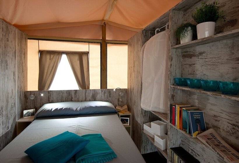 渡假胜地  Boutique Camping Santa Marina