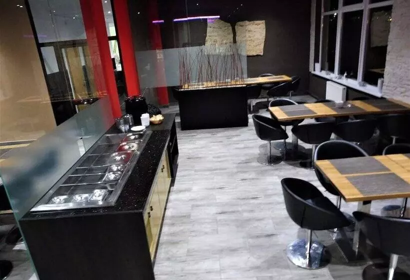 Tif Hotel & Restaurant