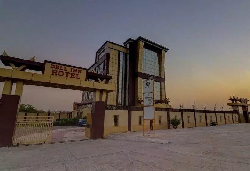 Townhouse 1012 Hotel Dell Inn