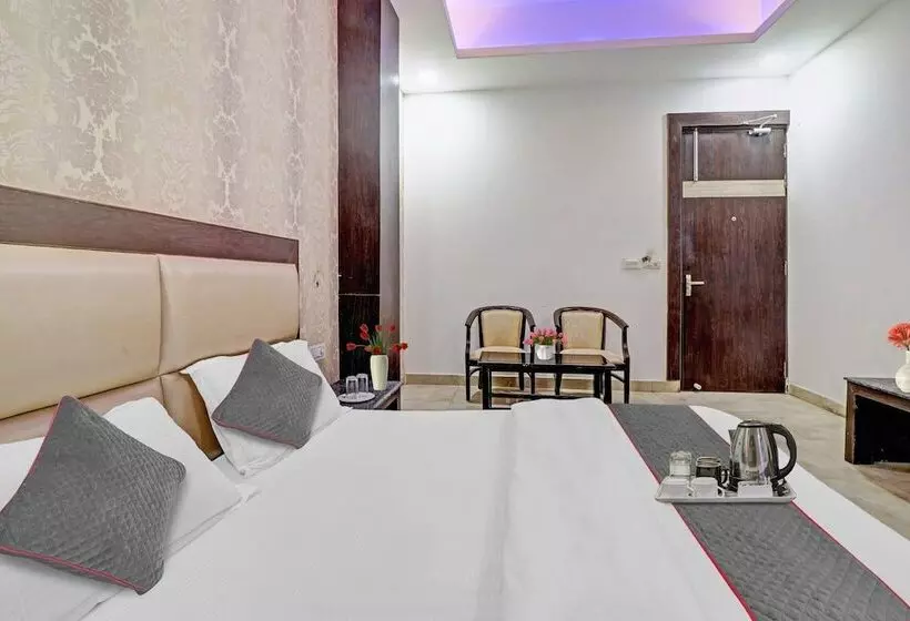 Townhouse 1012 Hotel Dell Inn