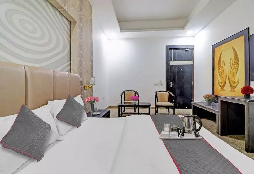 Townhouse 1012 Hotel Dell Inn