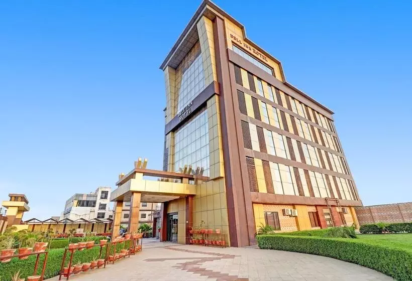 Townhouse 1012 Hotel Dell Inn