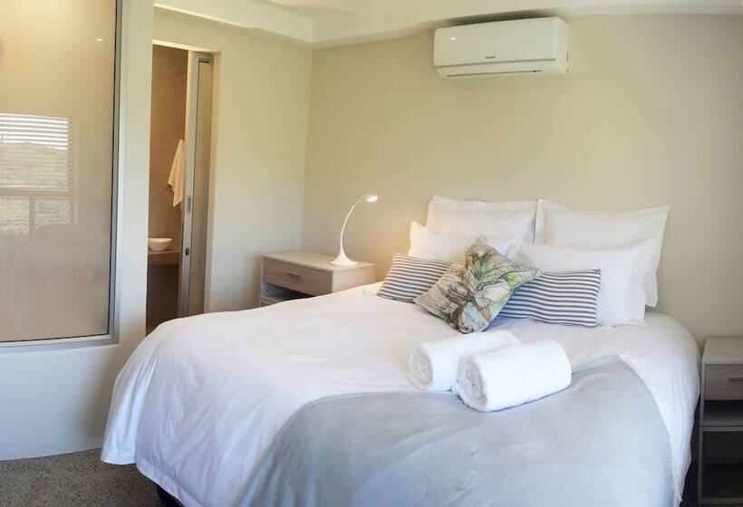 Apartments On The Eighteenth