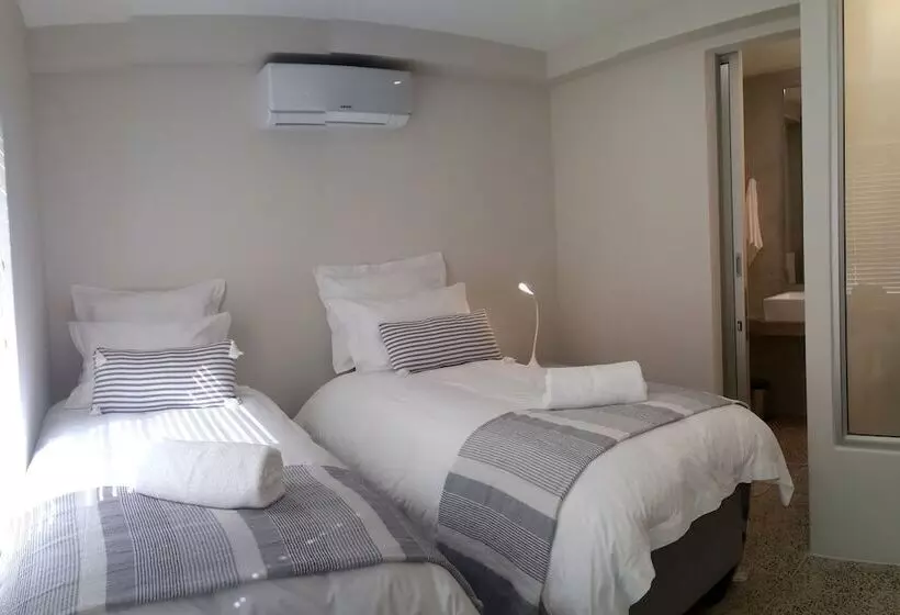 Apartments On The Eighteenth