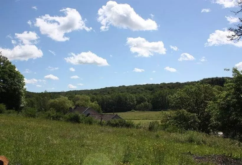 Aamiaismajoitus (B&B) Chez Bles