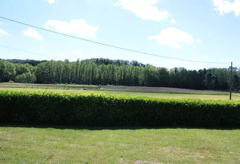 Aamiaismajoitus (B&B) Chez Bles