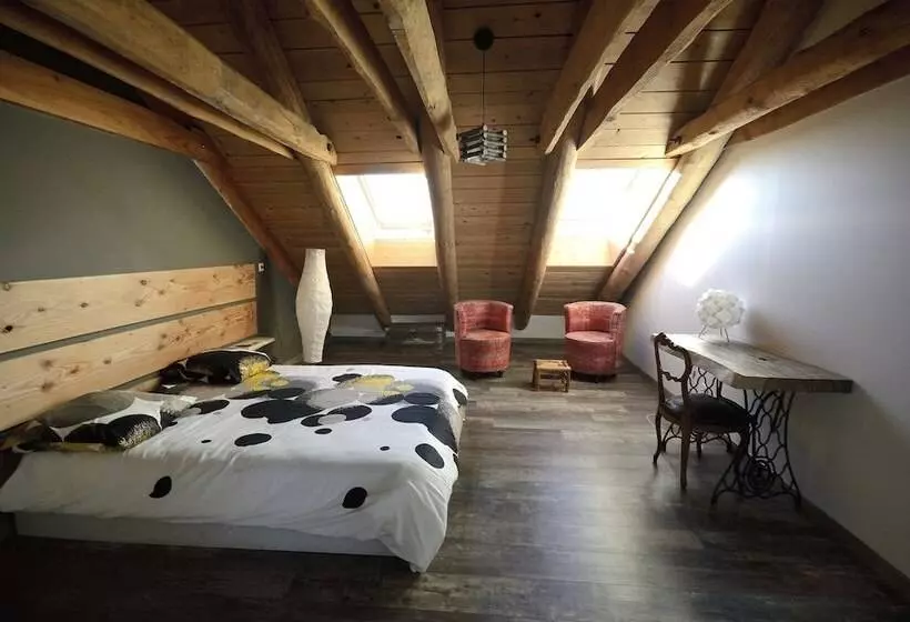 Aamiaismajoitus (B&B) La Grange De L'ardeyrol