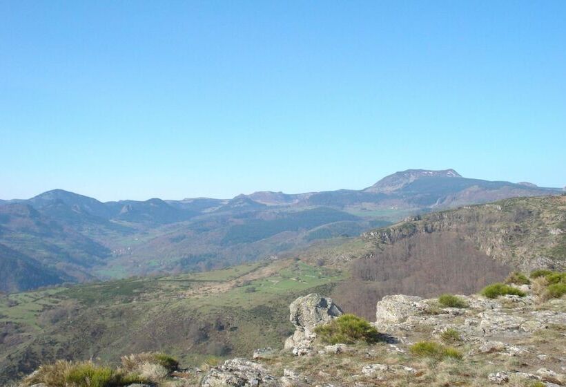 مبيت وإفطار La Grange De L'ardeyrol