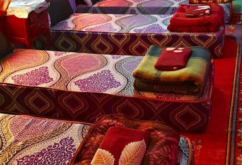 Gîte Timmit La Maison Imazighne   Hostel