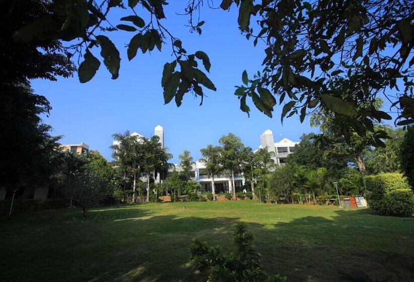 Holiday Valley Hotels And Resorts