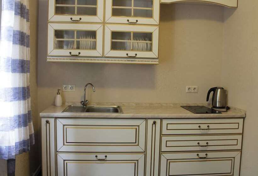 Отель Forest Estate Lesnye Polyany