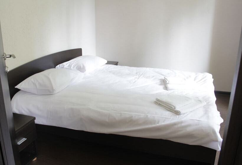 Отель Forest Estate Lesnye Polyany