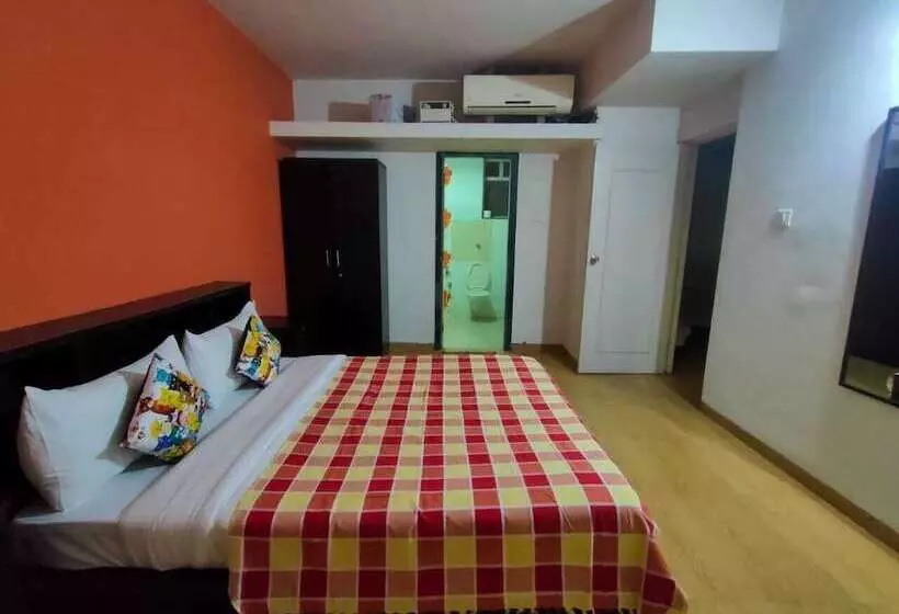 Hotelli Krishna Beach Resort And Spa