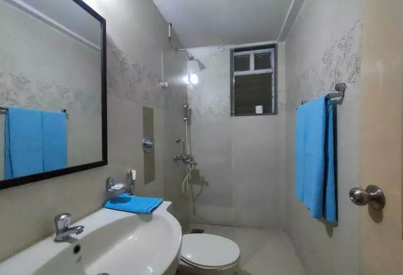 Hotelli Krishna Beach Resort And Spa