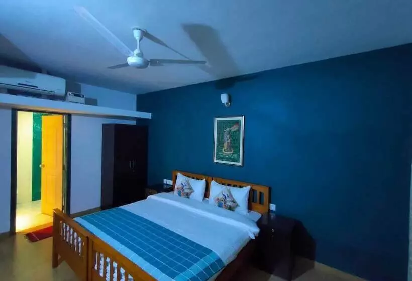 Hotelli Krishna Beach Resort And Spa