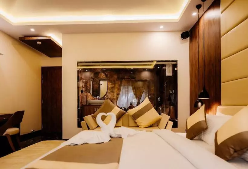 Hotelli Krishna Beach Resort And Spa