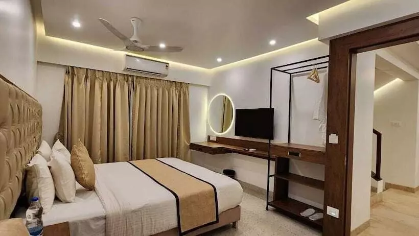 Hotelli Krishna Beach Resort And Spa