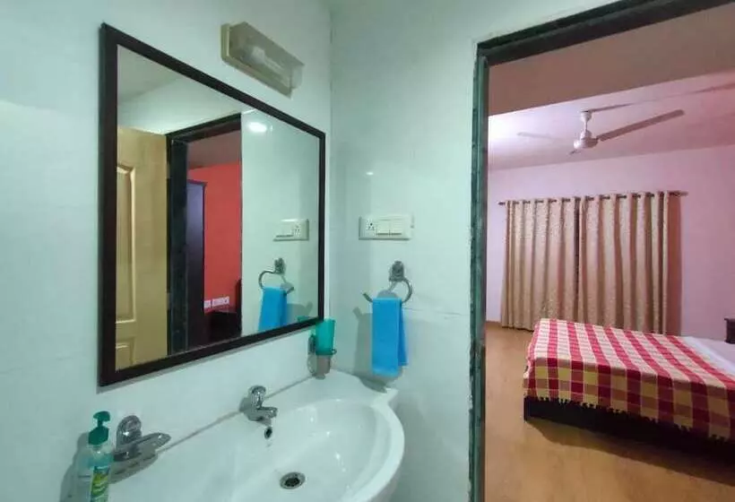 Hotelli Krishna Beach Resort And Spa