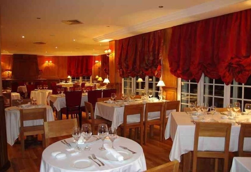 Отель Le Palais Des Cerisiers