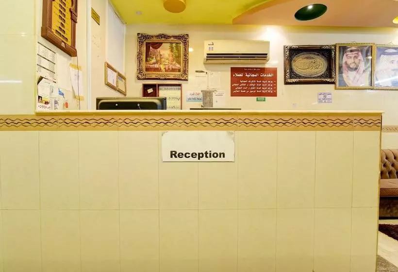 Hotelli Najmat Alafg Furnished Apartment By Oyo Rooms