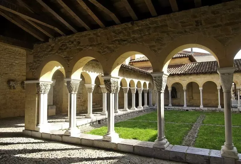 Hotelli Paradise Challets And Camping