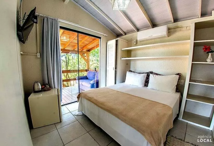 Hotelli Pousada Rosa