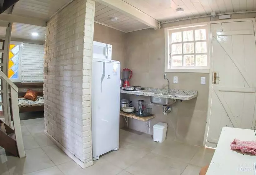 Hotelli Pousada Rosa