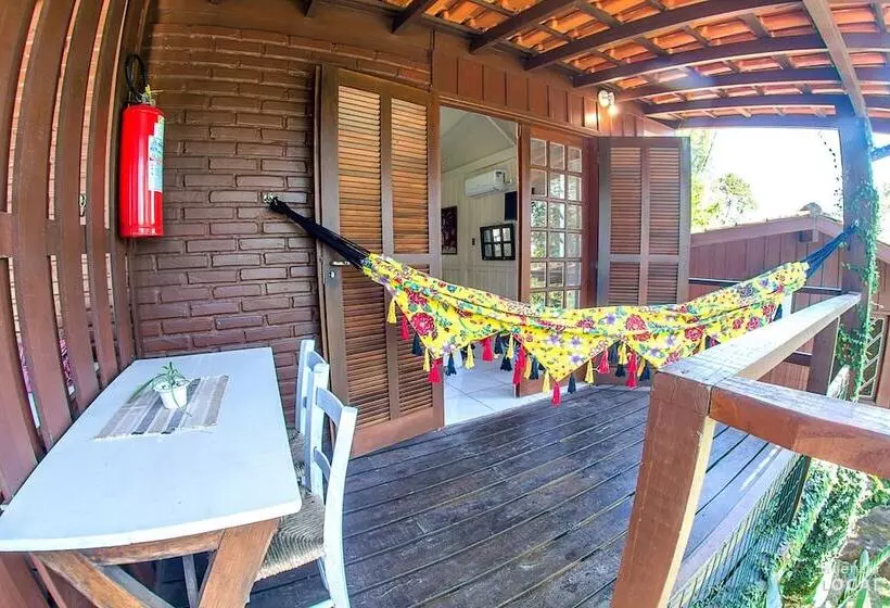 Hotelli Pousada Rosa