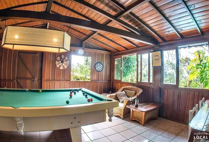 Hotelli Pousada Rosa